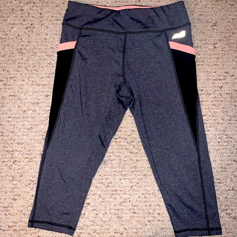 NWOT Avia workout leggings